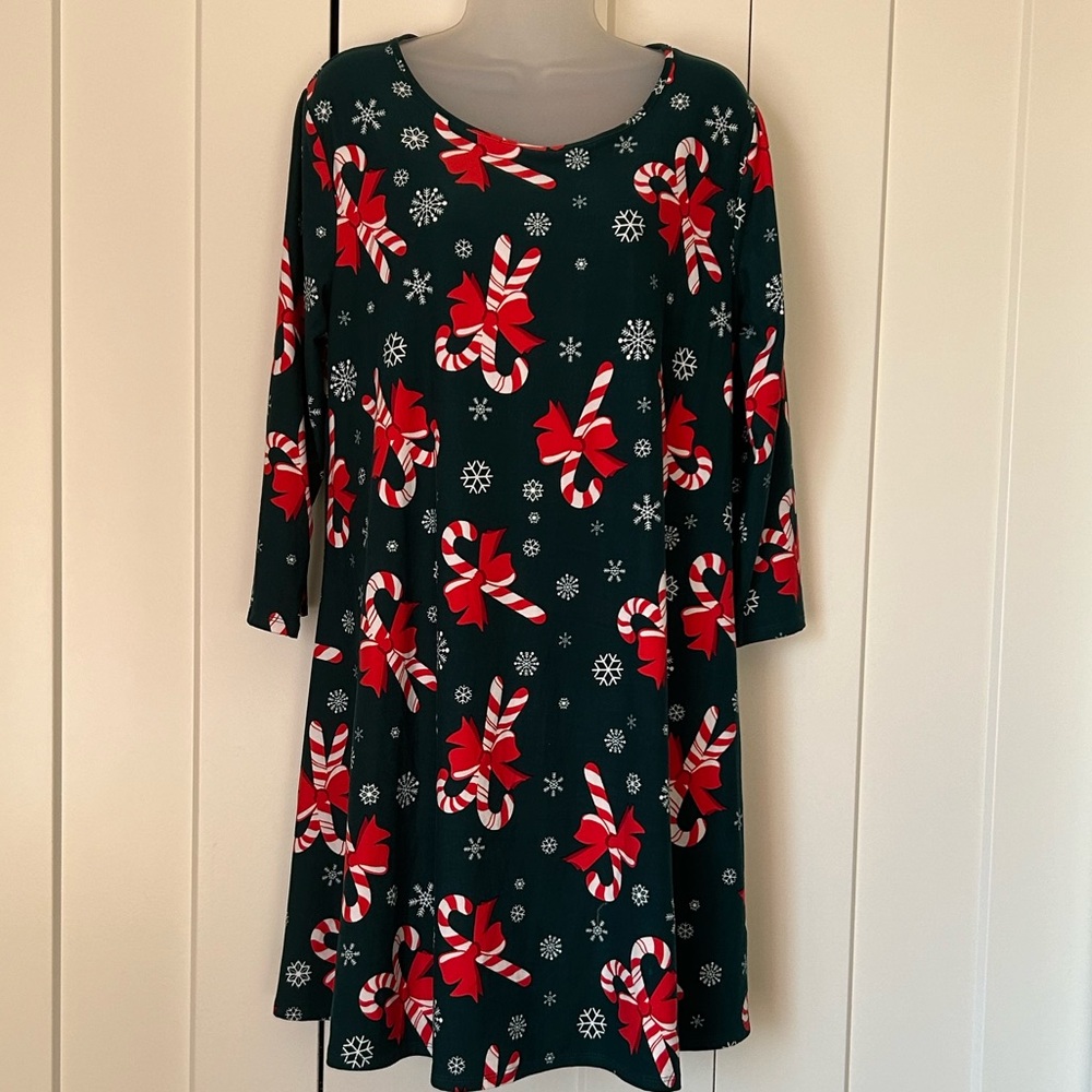 New without tags holiday swing dress soft and stretchy L